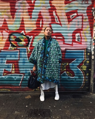 Con Man: You Think You Know A Person… Well Honey You Don’t, And You Never Will