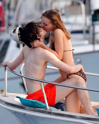 IT Couple Alert!!!! Siapa Pilihan STAIL Waktu Ini?