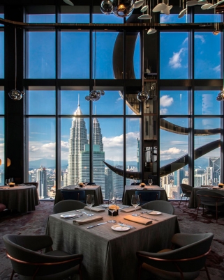 Sky51 Di EQ Lokasi Baharu Makan Malam Mewah Disaksikan Pencakar Langit Terbaik Dunia