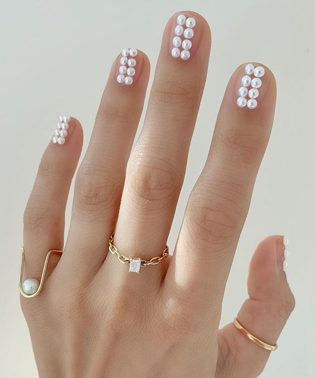 5 Inspirasi Kuku Krismas Yang Boleh Kamu Cuba Menjelang Hujung Tahun Ini