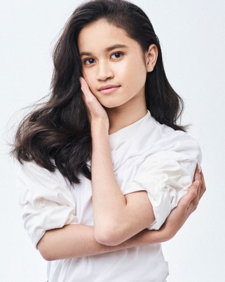 Putri Damia