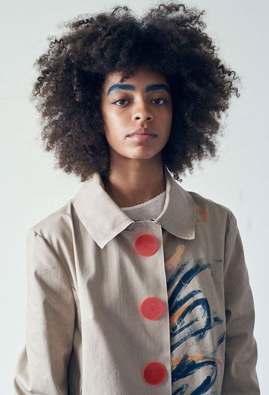 Dengarkan 15 Lagu Black Singer Yang Stailish & Empowering