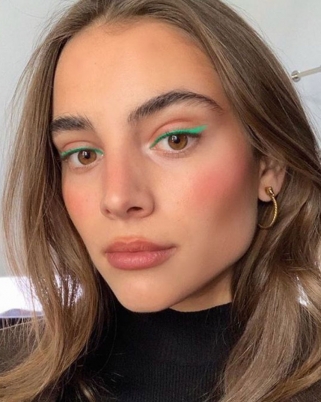 Kami Kongsi Tip Cantik Layang Penggaris Mata Berwarna