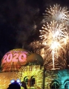 Kami Kongsi Tip Cantik Layang Penggaris Mata Berwarna