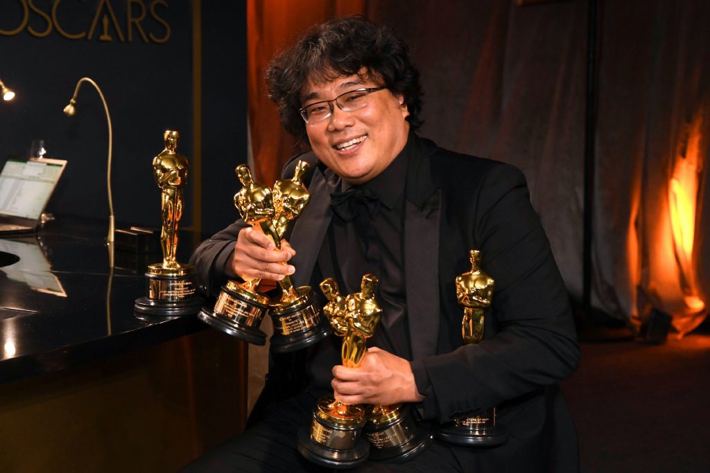 Parasite Menang Best Picture, Bong Joon Ho Lakar Sejarah #Oscars2020