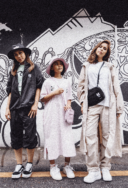 Disney Love Minnie Mouse Collection by AMBUSH Menampilkan Kim Raymond & Hunny Madu