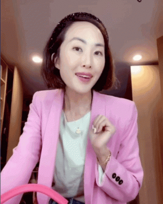 9 Fashion TikTokers Yang Harus Follow Di TikTok