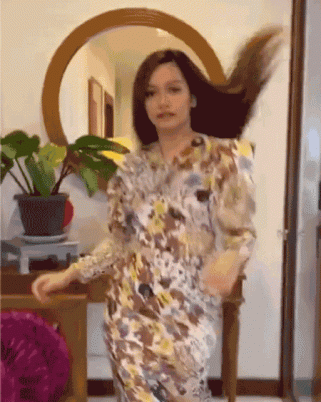 Azira Shafinaz, Daiyan Trisha & 8 Selebriti Lain Yang Membuatkan Kami ‘On-Repeat-Mode’ Melihat #OOTD Raya Mereka!