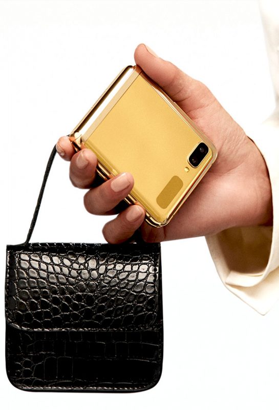 Samsung Z Flip : Telefon Lipat Pintar Stailish Untuk Kamu Yang Bergaya