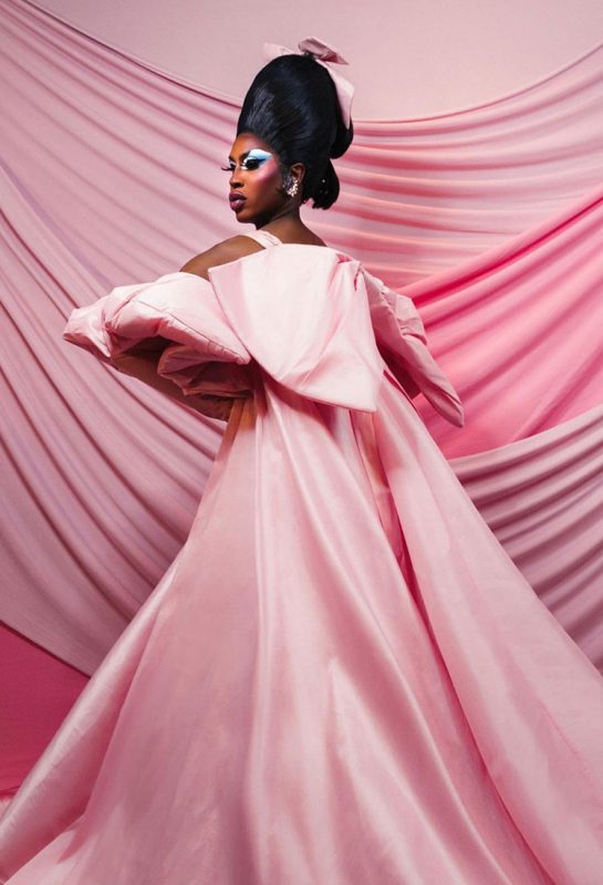 Shea Coulee & Gaya High Fashion-Nya Buat Orang Berkata, “Balenciaga What?”