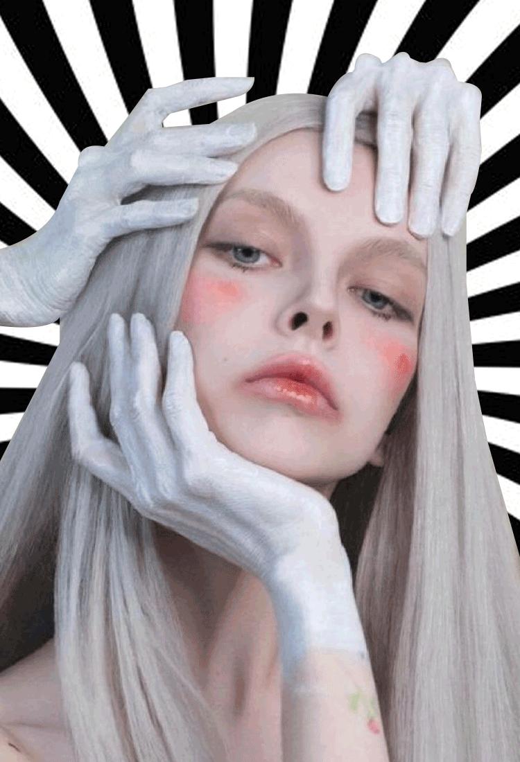 Dua Datin Seri Berlawan Bomoh Kerana Dengki Sesama Sendiri