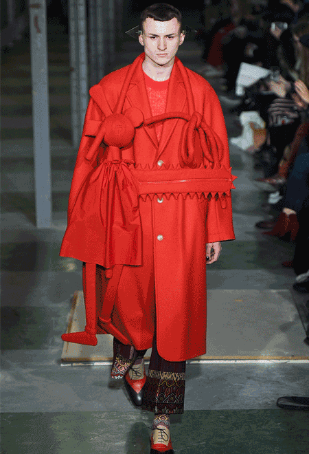 Walter Van Bierendonck Tuduh LV Tiru & Virgil Abloh Diselar Hebat