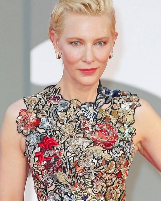 Cate Blanchett ‘Ulang Tayang’ Gaya Di Venice Film Festival & Ini Sebabnya