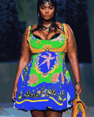 Sejarah Tercipta! Precious Lee, Jill Kortleve & Alva Claire, Model Plus-Sized Pertama Untuk Versace