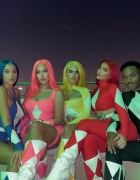 Queen’s Gambit: 13 Teori Yang Kamu (Mungkin) Tak Perasan