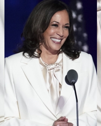 Maksud Di Sebalik Sut Serba Putih Kamala Harris