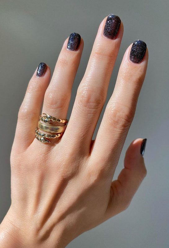 5 Idea Tatarias Kuku Glamor Pilihan Kami Bulan Ini