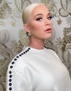 Ella Emhoff : Anak Tiri MVP Yang COOL & To Watch Out For!