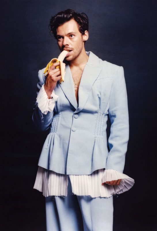 Harry Styles Dicemuh Raymond Arroyo & Dia Dikutuk Balik!