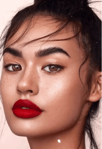 Lipstik Merah: 6 Tips Untuk Kamu Cuba Tahun Baru Cina Ini