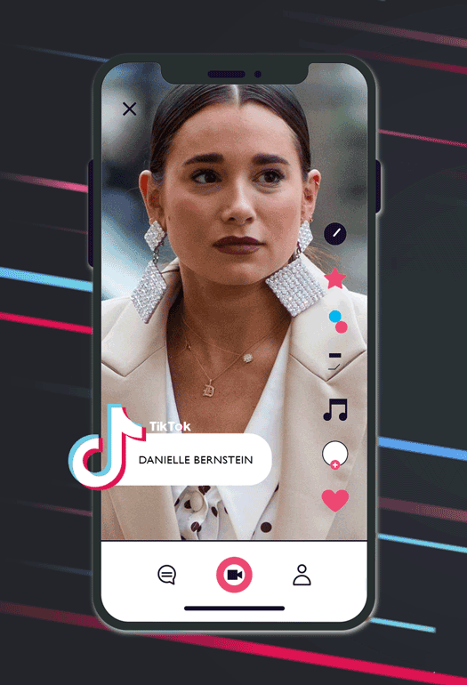 Danielle Bernstein Paling Dibenci Di TikTok & ‘Tutup’ Komen?!