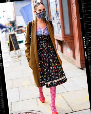 Sarah Jessica Parker ‘Tease’ Gaya 2021 Carrie Bradshaw?
