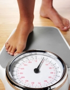 Vaksin AstraZeneca COVID-19: Semua Yang Kamu Perlu Tahu