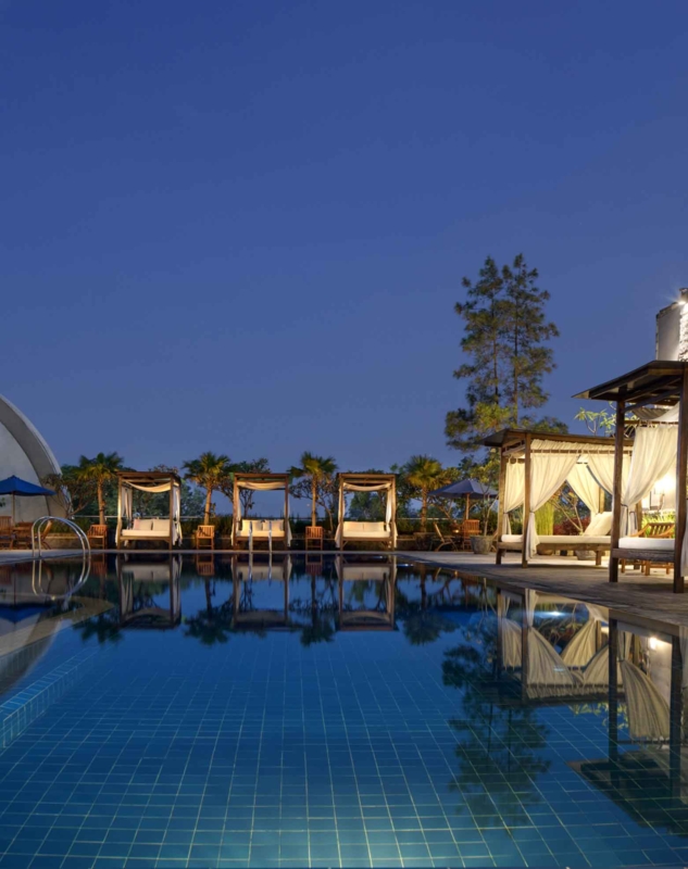 Aryaduta Bandung: Keselesaan Lima Bintang dan Kehangatan Kota Kembang!