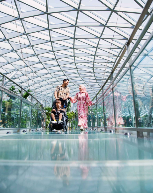 Pengembaraan Penuh Ceria Farah Nabilah di Singapura: Tips Ibu Dua Anak Untuk Eratkan Hubungan Keluarga