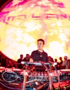 Trend Decode: Apa Yang Kita Belajar Dari COS Autumn Winter 2025 Tentang Wardrobe Moden