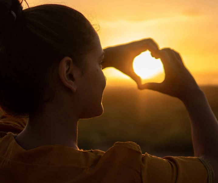 Adakah Self-Care Sekadar Rawatan Kecantikan Atau Sesuatu yang Lebih Dalam?