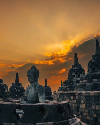 Meneroka Jiwa Yogyakarta di Marriott Hotel: Lokasi Strategik & Pesona Sunrise Borobudur