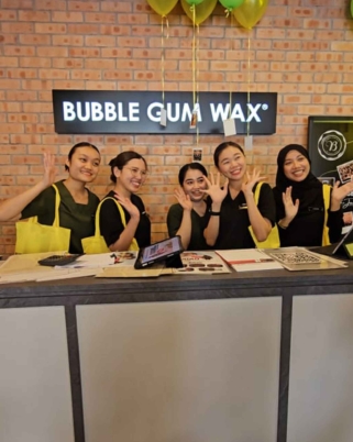 Bubble Gum Wax Sambut Ulang Tahun Ke-14: Mengapa Kami Memilih Untuk Waxing Di Sini