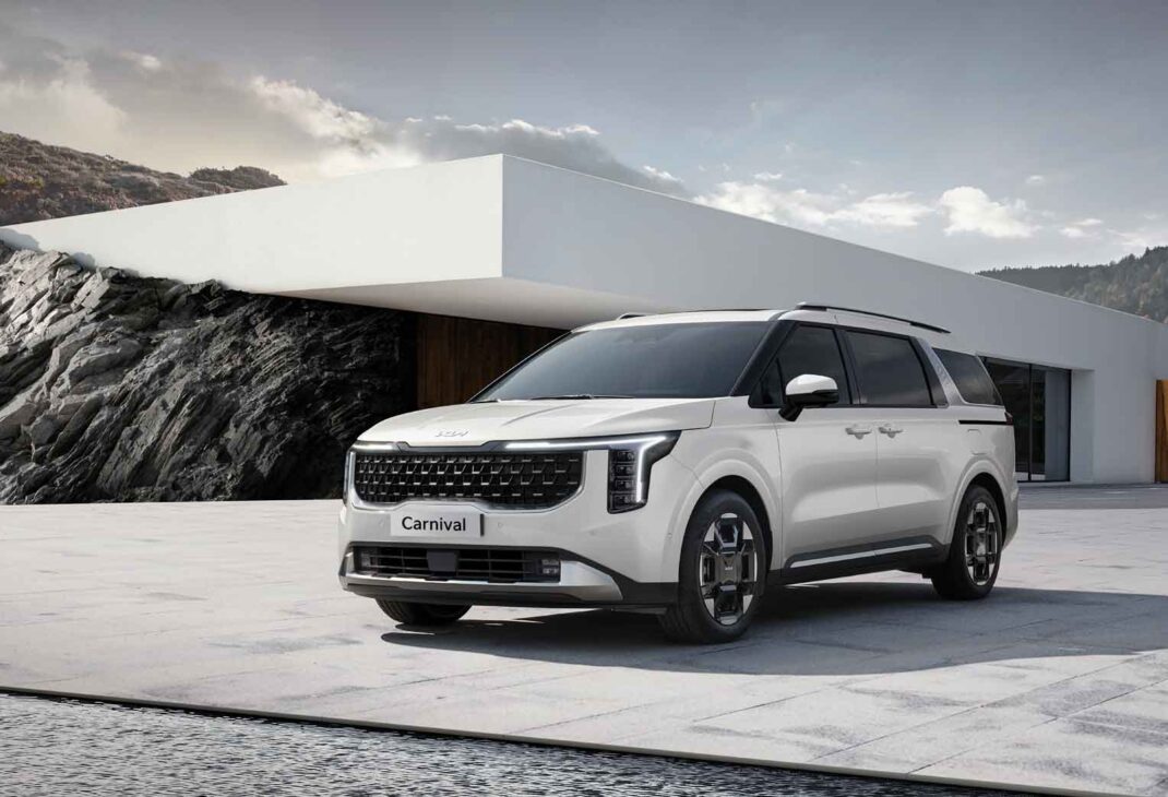 Kia Carnival Baharu